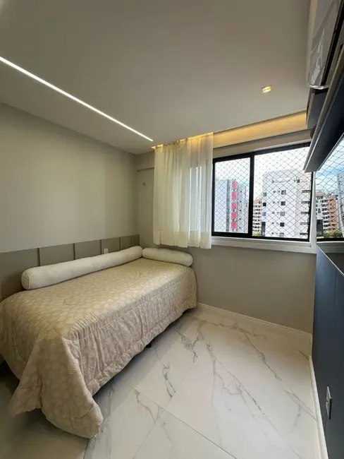 Apartamento com 3 quartos à venda, 133m2 em Ponta Verde, Maceio - AL - imagem 4 Foto 4 de Apartamento com 3 quartos à venda, 133m2 em Ponta Verde, Maceio - AL