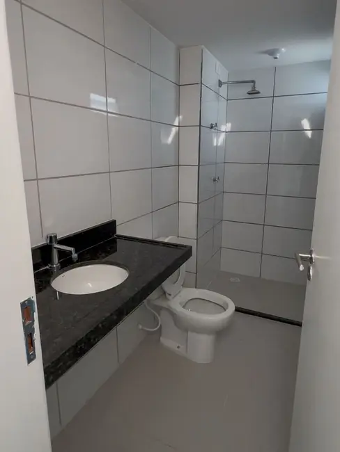 Foto 9 de Apartamento com 2 quartos à venda, 81m2 em Ponta Verde, Maceio - AL