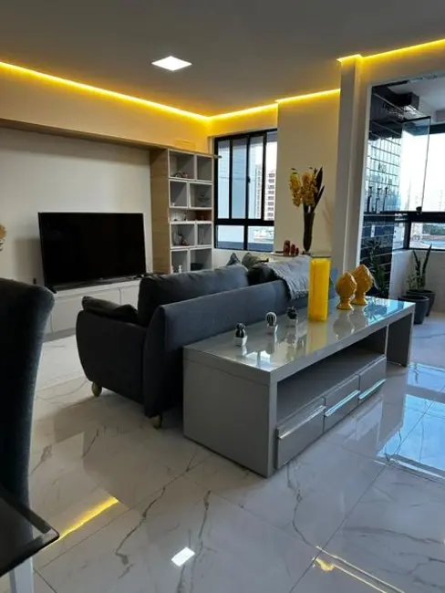 Foto 3 de Apartamento com 2 quartos à venda, 82m2 em Jatiúca, Maceio - AL
