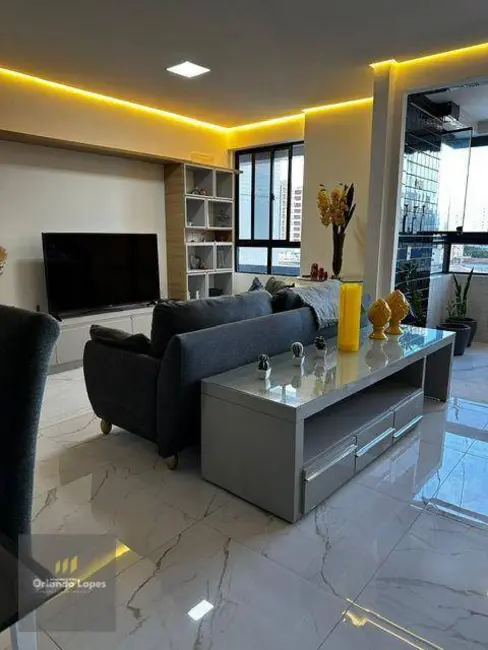 Foto 3 de Apartamento com 2 quartos à venda, 82m2 em Jatiúca, Maceio - AL