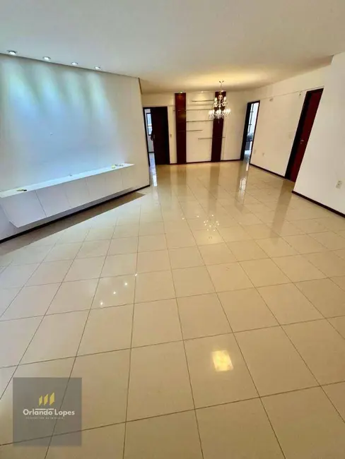 Apartamento com 3 quartos à venda, 200m2 em Jatiúca, Maceio - AL - imagem 2 Foto 2 de Apartamento com 3 quartos à venda, 200m2 em Jatiúca, Maceio - AL