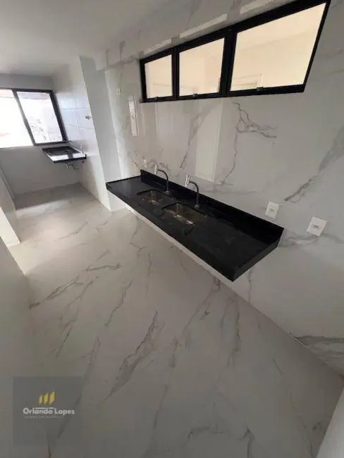 Apartamento com 3 quartos à venda, 137m2 em Ponta Verde, Maceio - AL - imagem 8 Foto 8 de Apartamento com 3 quartos à venda, 137m2 em Ponta Verde, Maceio - AL