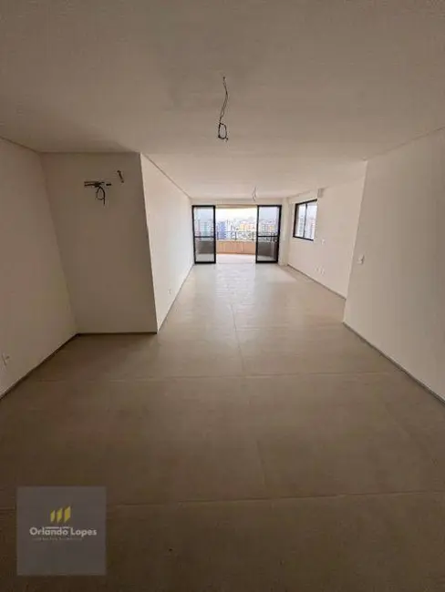 Apartamento com 3 quartos à venda, 146m2 em Ponta Verde, Maceio - AL - imagem 3 Foto 3 de Apartamento com 3 quartos à venda, 146m2 em Ponta Verde, Maceio - AL