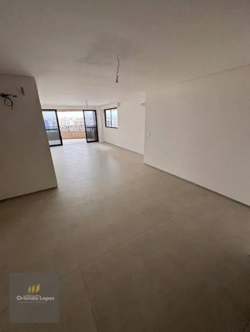 Apartamento com 3 quartos à venda, 146m2 em Ponta Verde, Maceio - AL - imagem 2 Foto 2 de Apartamento com 3 quartos à venda, 146m2 em Ponta Verde, Maceio - AL