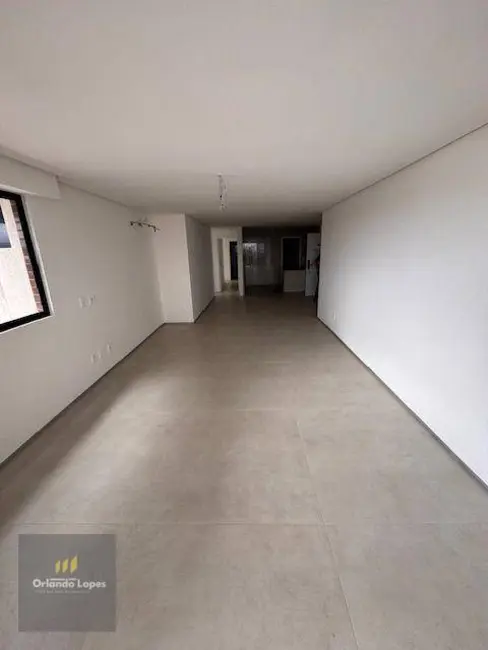 Apartamento com 3 quartos à venda, 146m2 em Ponta Verde, Maceio - AL - imagem 8 Foto 8 de Apartamento com 3 quartos à venda, 146m2 em Ponta Verde, Maceio - AL