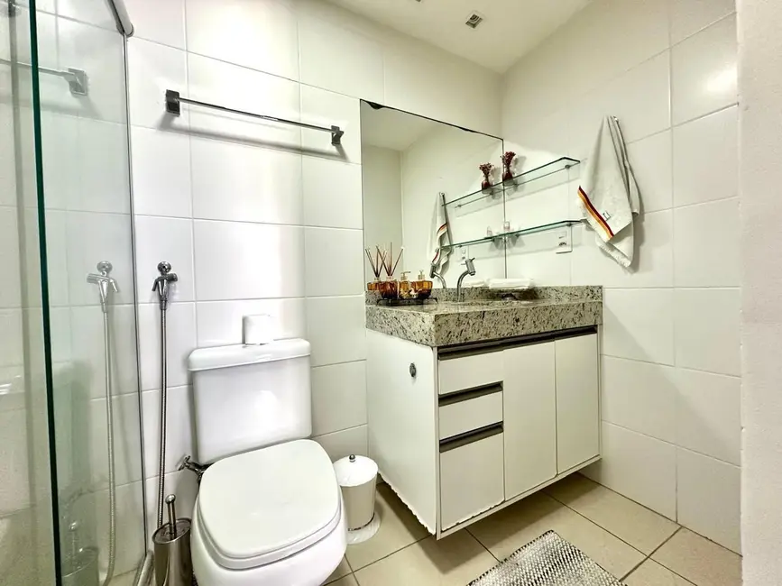 Foto 8 de Apartamento com 3 quartos à venda, 140m2 em Pajuçara, Maceio - AL