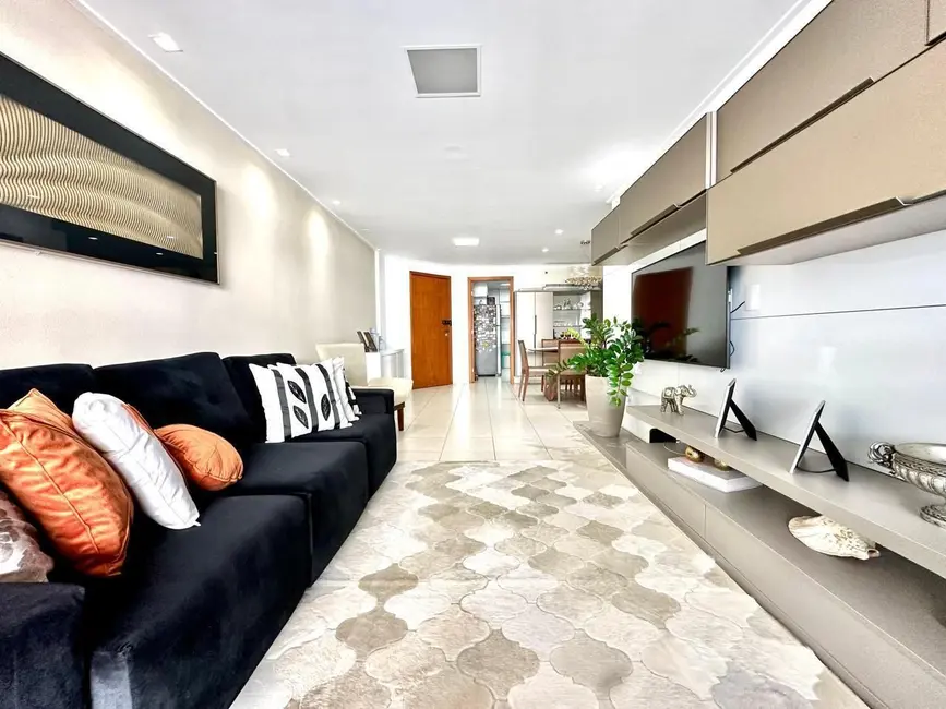 Foto 1 de Apartamento com 3 quartos à venda, 140m2 em Pajuçara, Maceio - AL