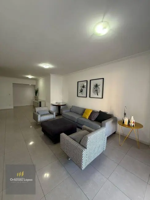 Apartamento com 4 quartos à venda, 169m2 em Ponta Verde, Maceio - AL - imagem 5 Foto 5 de Apartamento com 4 quartos à venda, 169m2 em Ponta Verde, Maceio - AL