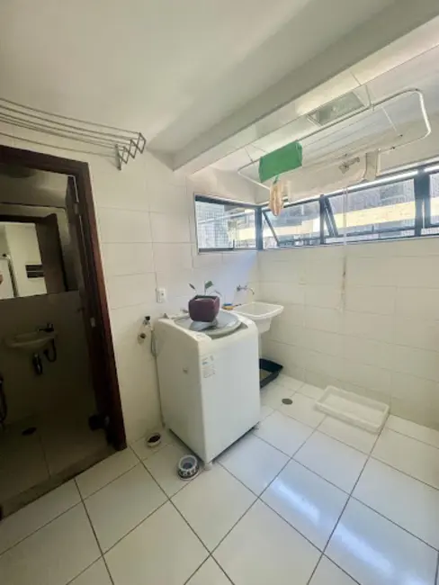 Apartamento com 3 quartos à venda, 138m2 em Ponta Verde, Maceio - AL - imagem 5 Foto 5 de Apartamento com 3 quartos à venda, 138m2 em Ponta Verde, Maceio - AL