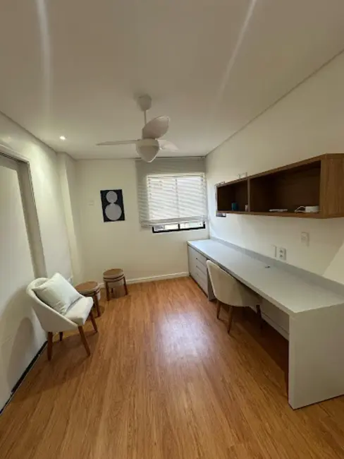 Apartamento com 3 quartos à venda, 105m2 em Ponta Verde, Maceio - AL - imagem 4 Foto 4 de Apartamento com 3 quartos à venda, 105m2 em Ponta Verde, Maceio - AL