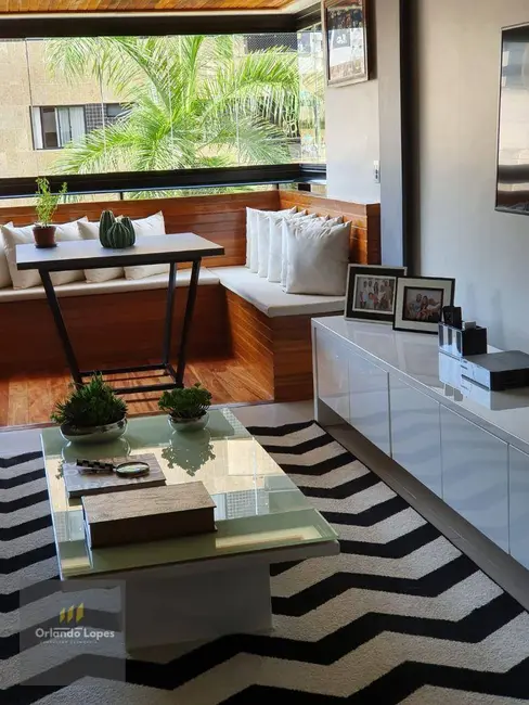 Apartamento com 4 quartos à venda, 180m2 em Ponta Verde, Maceio - AL - imagem 5 Foto 5 de Apartamento com 4 quartos à venda, 180m2 em Ponta Verde, Maceio - AL