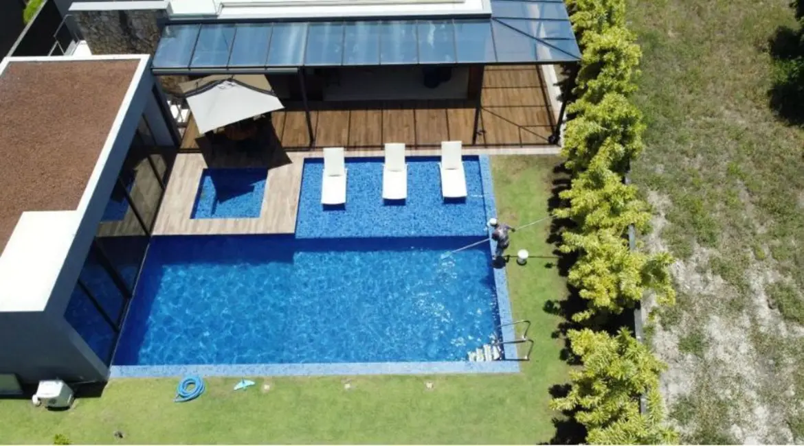 Casa de Condomínio com 4 quartos à venda, 1000m2 em Marechal Deodoro - AL - imagem 1 Foto 1 de Casa de Condomínio com 4 quartos à venda, 1000m2 em Marechal Deodoro - AL