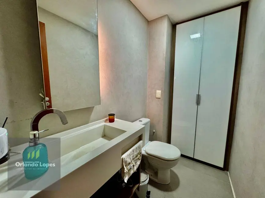 Apartamento com 4 quartos à venda, 144m2 em Ponta Verde, Maceio - AL - imagem 6 Foto 6 de Apartamento com 4 quartos à venda, 144m2 em Ponta Verde, Maceio - AL