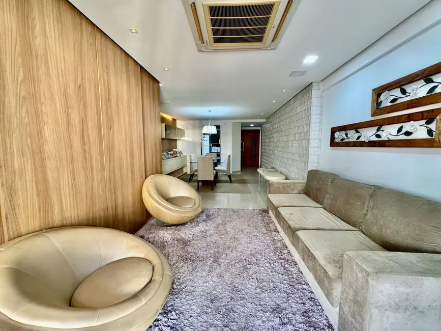 Apartamento com 4 quartos à venda, 144m2 em Ponta Verde, Maceio - AL - imagem 4 Foto 4 de Apartamento com 4 quartos à venda, 144m2 em Ponta Verde, Maceio - AL