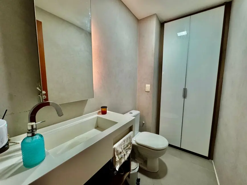 Apartamento com 4 quartos à venda, 144m2 em Ponta Verde, Maceio - AL - imagem 6 Foto 6 de Apartamento com 4 quartos à venda, 144m2 em Ponta Verde, Maceio - AL