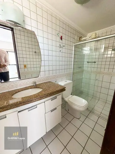 Apartamento com 3 quartos à venda, 121m2 em Ponta Verde, Maceio - AL - imagem 5 Foto 5 de Apartamento com 3 quartos à venda, 121m2 em Ponta Verde, Maceio - AL