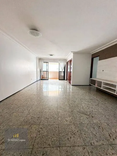 Apartamento com 3 quartos à venda, 121m2 em Ponta Verde, Maceio - AL - imagem 6 Foto 6 de Apartamento com 3 quartos à venda, 121m2 em Ponta Verde, Maceio - AL