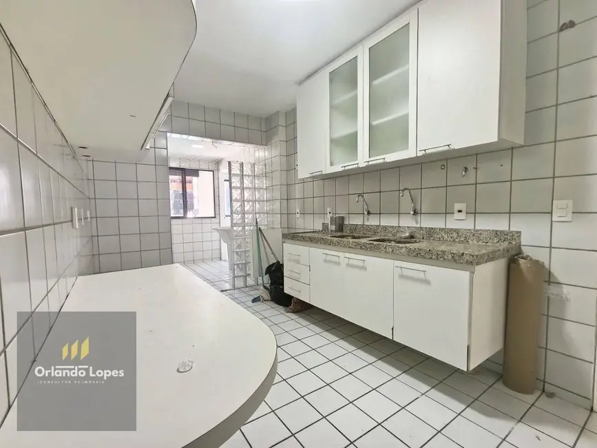 Apartamento com 3 quartos à venda, 129m2 em Ponta Verde, Maceio - AL - imagem 9 Foto 9 de Apartamento com 3 quartos à venda, 129m2 em Ponta Verde, Maceio - AL