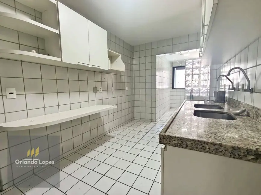 Apartamento com 3 quartos à venda, 129m2 em Ponta Verde, Maceio - AL - imagem 3 Foto 3 de Apartamento com 3 quartos à venda, 129m2 em Ponta Verde, Maceio - AL