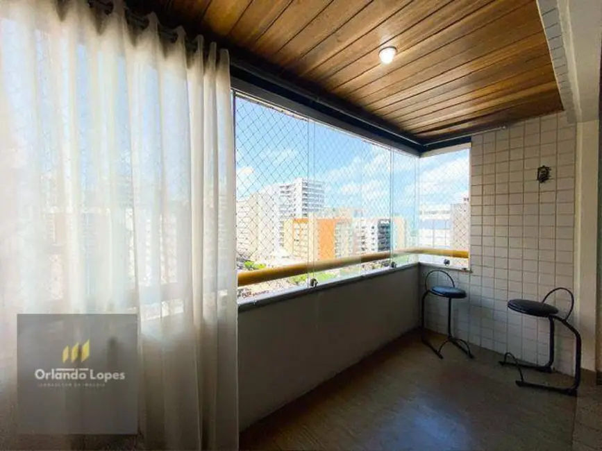 Apartamento com 3 quartos à venda, 130m2 em Ponta Verde, Maceio - AL - imagem 3 Foto 3 de Apartamento com 3 quartos à venda, 130m2 em Ponta Verde, Maceio - AL