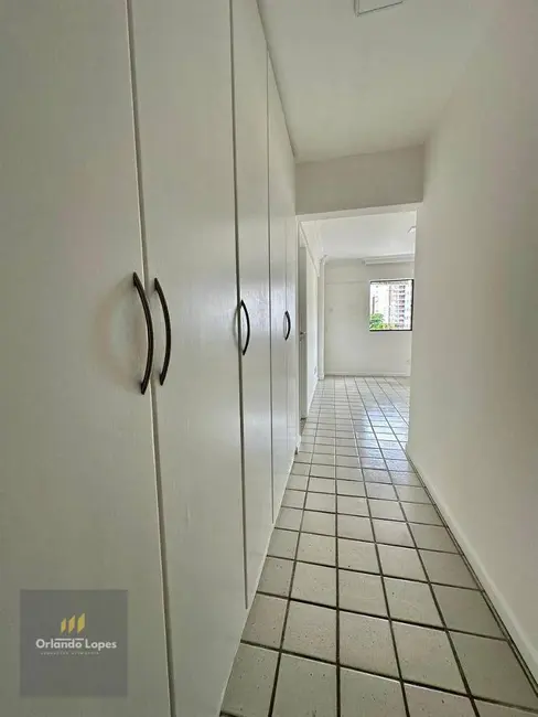 Apartamento com 3 quartos à venda, 125m2 em Ponta Verde, Maceio - AL - imagem 5 Foto 5 de Apartamento com 3 quartos à venda, 125m2 em Ponta Verde, Maceio - AL