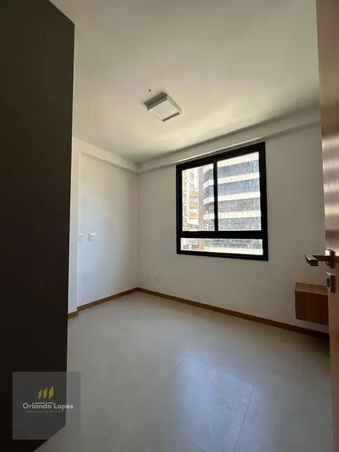 Apartamento com 3 quartos à venda, 74m2 em Ponta Verde, Maceio - AL - imagem 8 Foto 8 de Apartamento com 3 quartos à venda, 74m2 em Ponta Verde, Maceio - AL