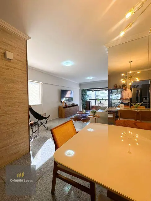 Apartamento com 3 quartos à venda, 120m2 em Ponta Verde, Maceio - AL - imagem 2 Foto 2 de Apartamento com 3 quartos à venda, 120m2 em Ponta Verde, Maceio - AL