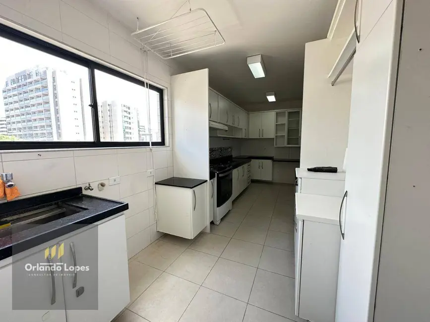 Apartamento com 3 quartos à venda, 135m2 em Ponta Verde, Maceio - AL - imagem 8 Foto 8 de Apartamento com 3 quartos à venda, 135m2 em Ponta Verde, Maceio - AL