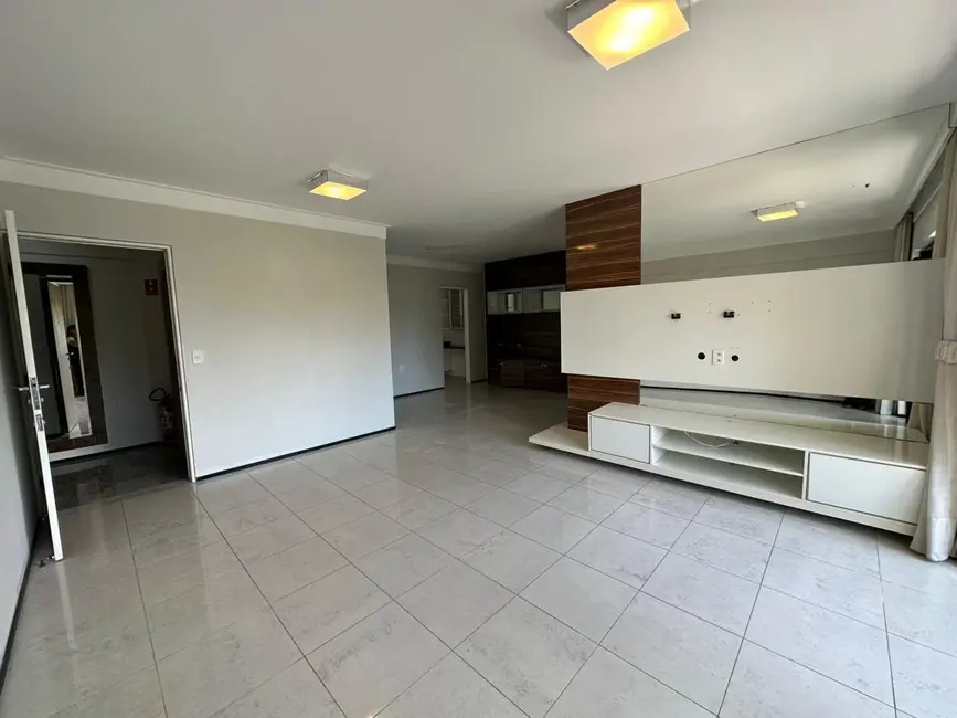 Apartamento com 3 quartos à venda, 135m2 em Ponta Verde, Maceio - AL - imagem 4 Foto 4 de Apartamento com 3 quartos à venda, 135m2 em Ponta Verde, Maceio - AL