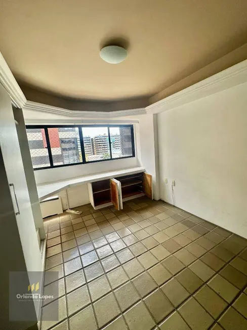 Apartamento com 3 quartos à venda, 167m2 em Ponta Verde, Maceio - AL - imagem 4 Foto 4 de Apartamento com 3 quartos à venda, 167m2 em Ponta Verde, Maceio - AL