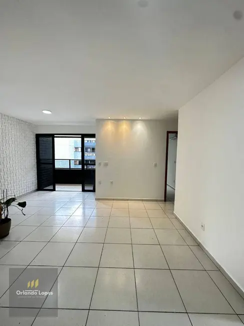 Apartamento com 2 quartos à venda e para alugar, 64m2 em Ponta Verde, Maceio - AL - imagem 1 Foto 1 de Apartamento com 2 quartos à venda e para alugar, 64m2 em Ponta Verde, Maceio - AL