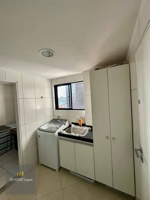 Apartamento com 3 quartos à venda, 105m2 em Ponta Verde, Maceio - AL - imagem 2 Foto 2 de Apartamento com 3 quartos à venda, 105m2 em Ponta Verde, Maceio - AL