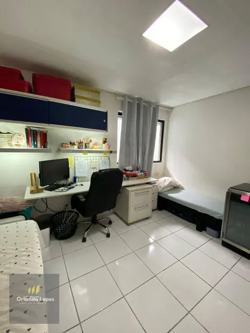 Apartamento com 3 quartos à venda, 122m2 em Ponta Verde, Maceio - AL - imagem 8 Foto 8 de Apartamento com 3 quartos à venda, 122m2 em Ponta Verde, Maceio - AL