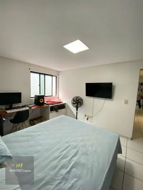 Apartamento com 3 quartos à venda, 122m2 em Ponta Verde, Maceio - AL - imagem 5 Foto 5 de Apartamento com 3 quartos à venda, 122m2 em Ponta Verde, Maceio - AL