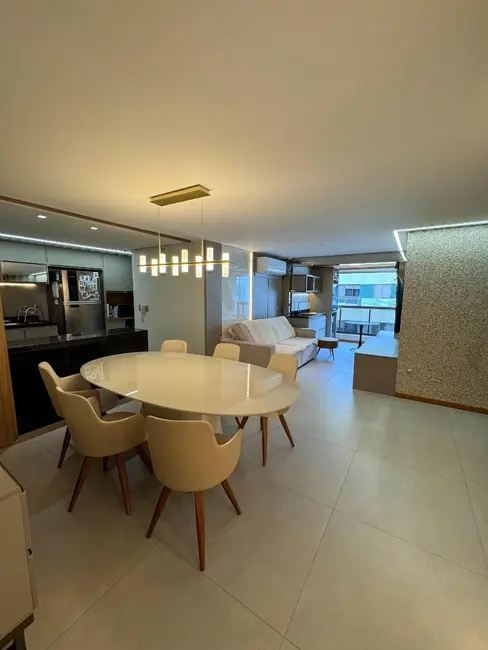 Apartamento com 3 quartos à venda, 108m2 em Ponta Verde, Maceio - AL - imagem 3 Foto 3 de Apartamento com 3 quartos à venda, 108m2 em Ponta Verde, Maceio - AL
