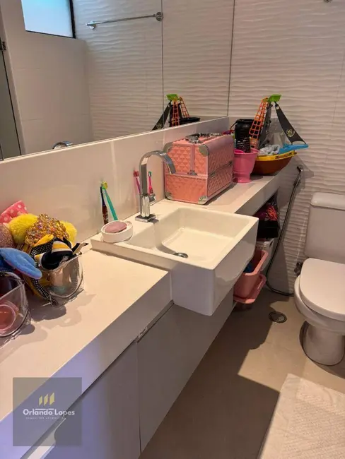 Apartamento com 3 quartos à venda, 135m2 em Jatiúca, Maceio - AL - imagem 4 Foto 4 de Apartamento com 3 quartos à venda, 135m2 em Jatiúca, Maceio - AL