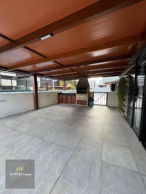 Apartamento com 3 quartos à venda, 140m2 em Ponta Verde, Maceio - AL - imagem 4 Foto 4 de Apartamento com 3 quartos à venda, 140m2 em Ponta Verde, Maceio - AL