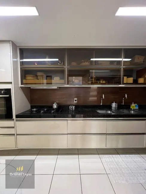 Apartamento com 3 quartos à venda, 140m2 em Ponta Verde, Maceio - AL - imagem 5 Foto 5 de Apartamento com 3 quartos à venda, 140m2 em Ponta Verde, Maceio - AL