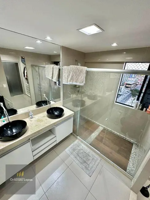 Foto 2 de Cobertura com 2 quartos à venda, 141m2 em Ponta Verde, Maceio - AL