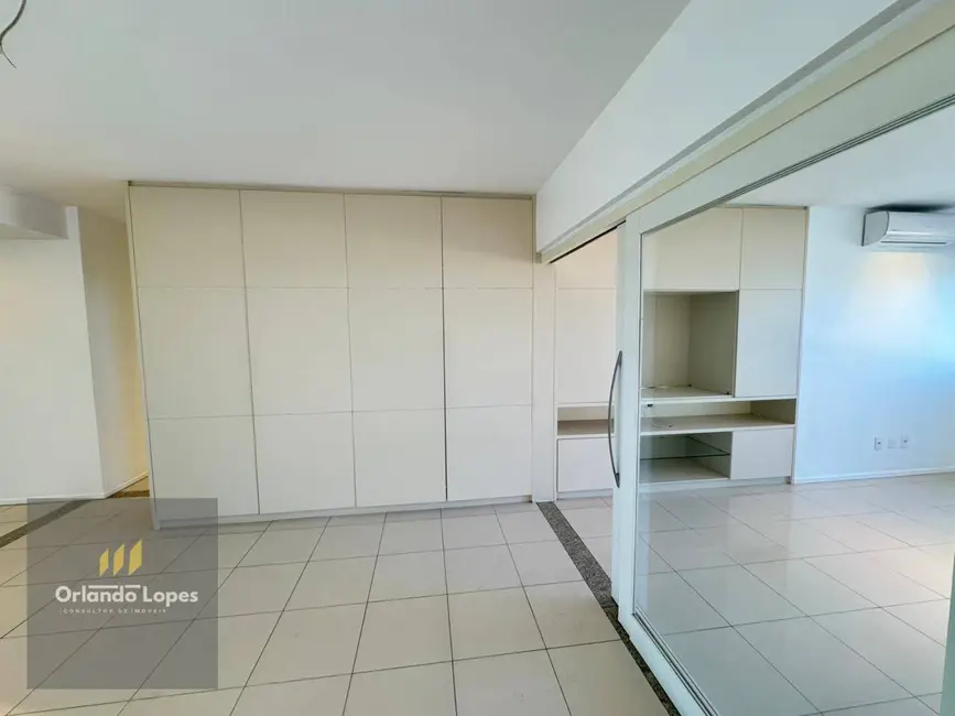 Foto 5 de Apartamento com 3 quartos à venda, 187m2 em Pajuçara, Maceio - AL