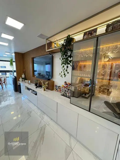 Apartamento com 3 quartos à venda, 131m2 em Jatiúca, Maceio - AL - imagem 4 Foto 4 de Apartamento com 3 quartos à venda, 131m2 em Jatiúca, Maceio - AL