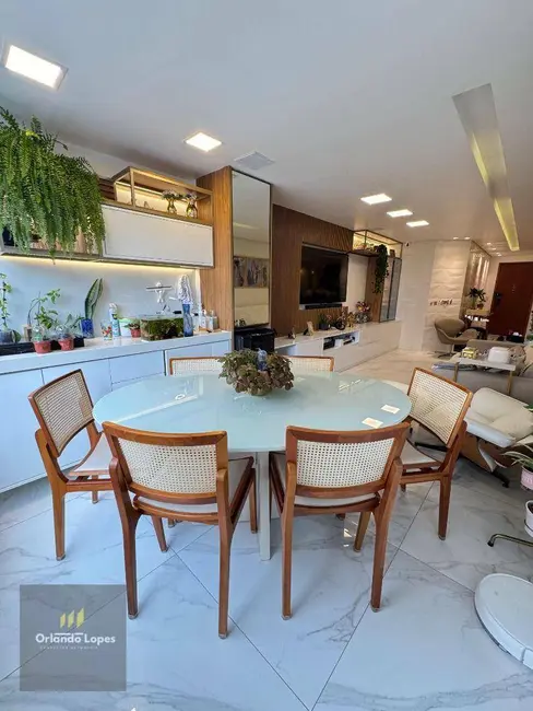 Apartamento com 3 quartos à venda, 131m2 em Jatiúca, Maceio - AL - imagem 1 Foto 1 de Apartamento com 3 quartos à venda, 131m2 em Jatiúca, Maceio - AL