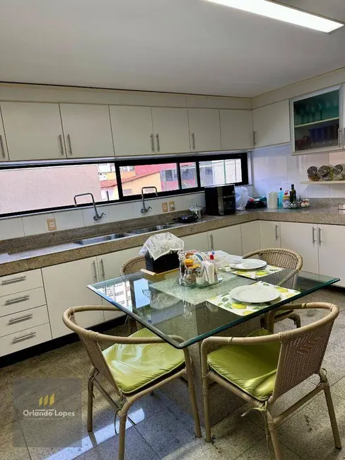 Apartamento com 4 quartos à venda, 329m2 em Jatiúca, Maceio - AL - imagem 7 Foto 7 de Apartamento com 4 quartos à venda, 329m2 em Jatiúca, Maceio - AL