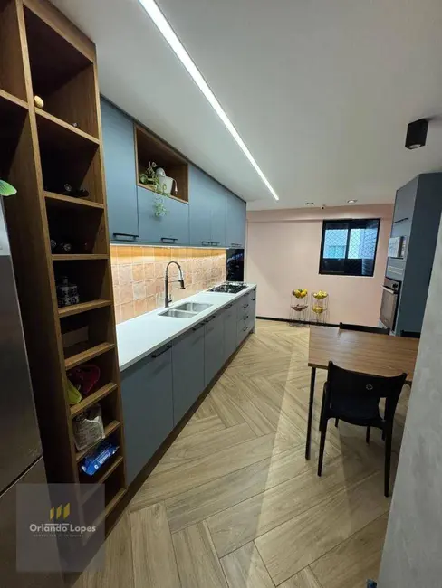 Apartamento com 4 quartos à venda, 176m2 em Jatiúca, Maceio - AL - imagem 9 Foto 9 de Apartamento com 4 quartos à venda, 176m2 em Jatiúca, Maceio - AL