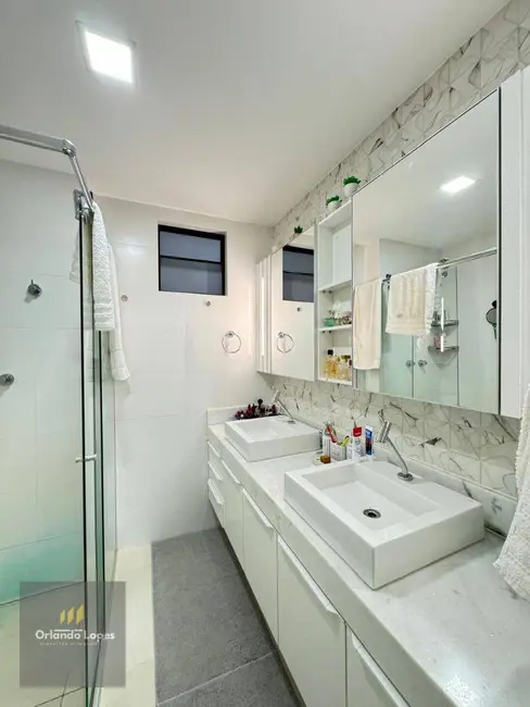 Apartamento com 3 quartos à venda, 133m2 em Gruta de Lourdes, Maceio - AL - imagem 8 Foto 8 de Apartamento com 3 quartos à venda, 133m2 em Gruta de Lourdes, Maceio - AL