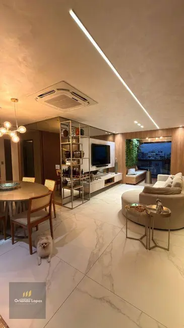 Apartamento com 3 quartos à venda, 107m2 em Ponta Verde, Maceio - AL - imagem 1 Foto 1 de Apartamento com 3 quartos à venda, 107m2 em Ponta Verde, Maceio - AL