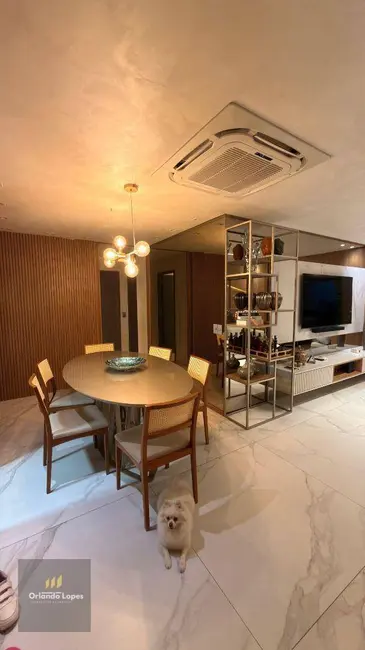 Apartamento com 3 quartos à venda, 107m2 em Ponta Verde, Maceio - AL - imagem 6 Foto 6 de Apartamento com 3 quartos à venda, 107m2 em Ponta Verde, Maceio - AL