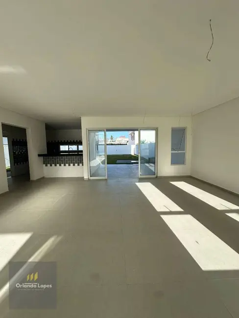 Casa de Condomínio com 4 quartos à venda, 360m2 em Marechal Deodoro - AL - imagem 2 Foto 2 de Casa de Condomínio com 4 quartos à venda, 360m2 em Marechal Deodoro - AL