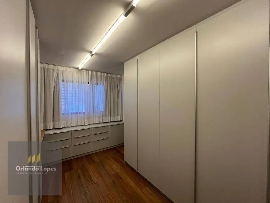 Apartamento com 3 quartos à venda, 190m2 em Ponta Verde, Maceio - AL - imagem 5 Foto 5 de Apartamento com 3 quartos à venda, 190m2 em Ponta Verde, Maceio - AL