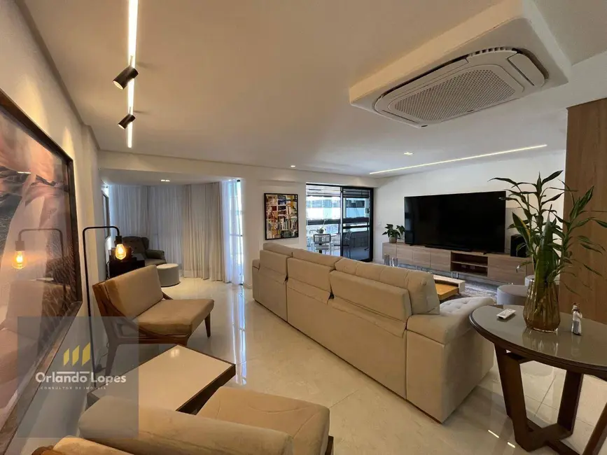 Apartamento com 3 quartos à venda, 190m2 em Ponta Verde, Maceio - AL - imagem 1 Foto 1 de Apartamento com 3 quartos à venda, 190m2 em Ponta Verde, Maceio - AL